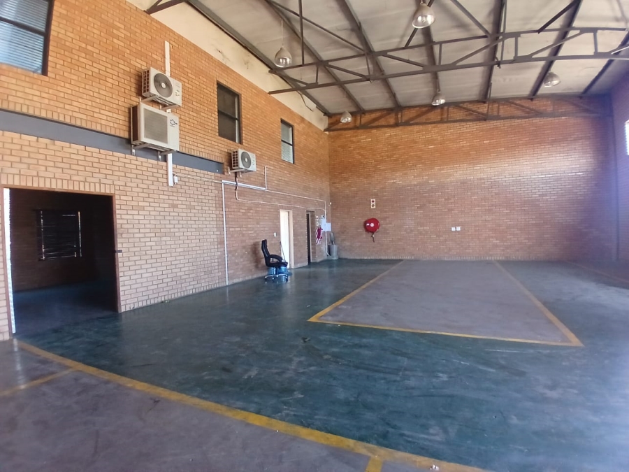 Commercial Property for Sale in Waterval East North West